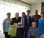 Вручение памятных знаков Санкт-Петербурга «В честь 75-летия полного освобождения Ленинграда от фашисткой блокады»